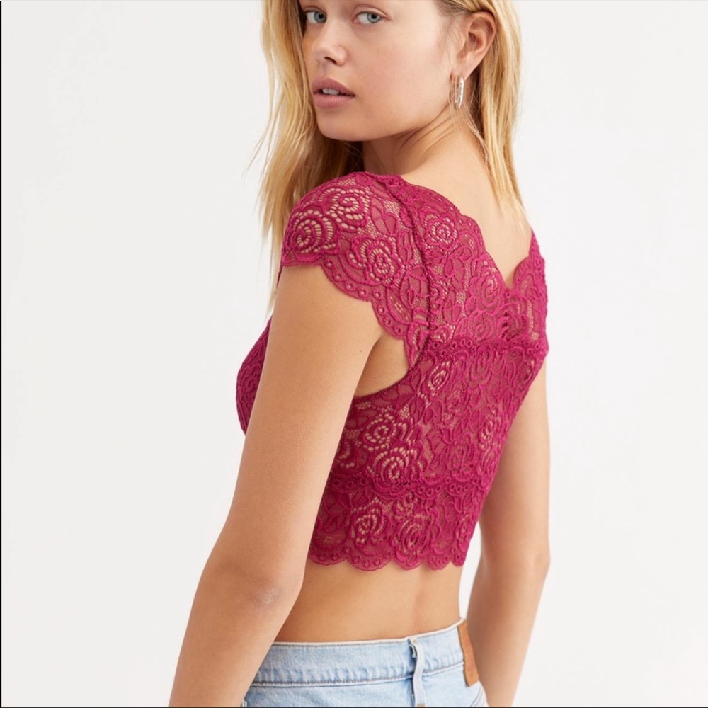 FREE PEOPLE Chase Me Lace Brami Top Fuscia Pink